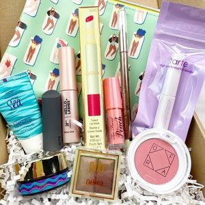 10-piece Luxury Makeup Bundle
